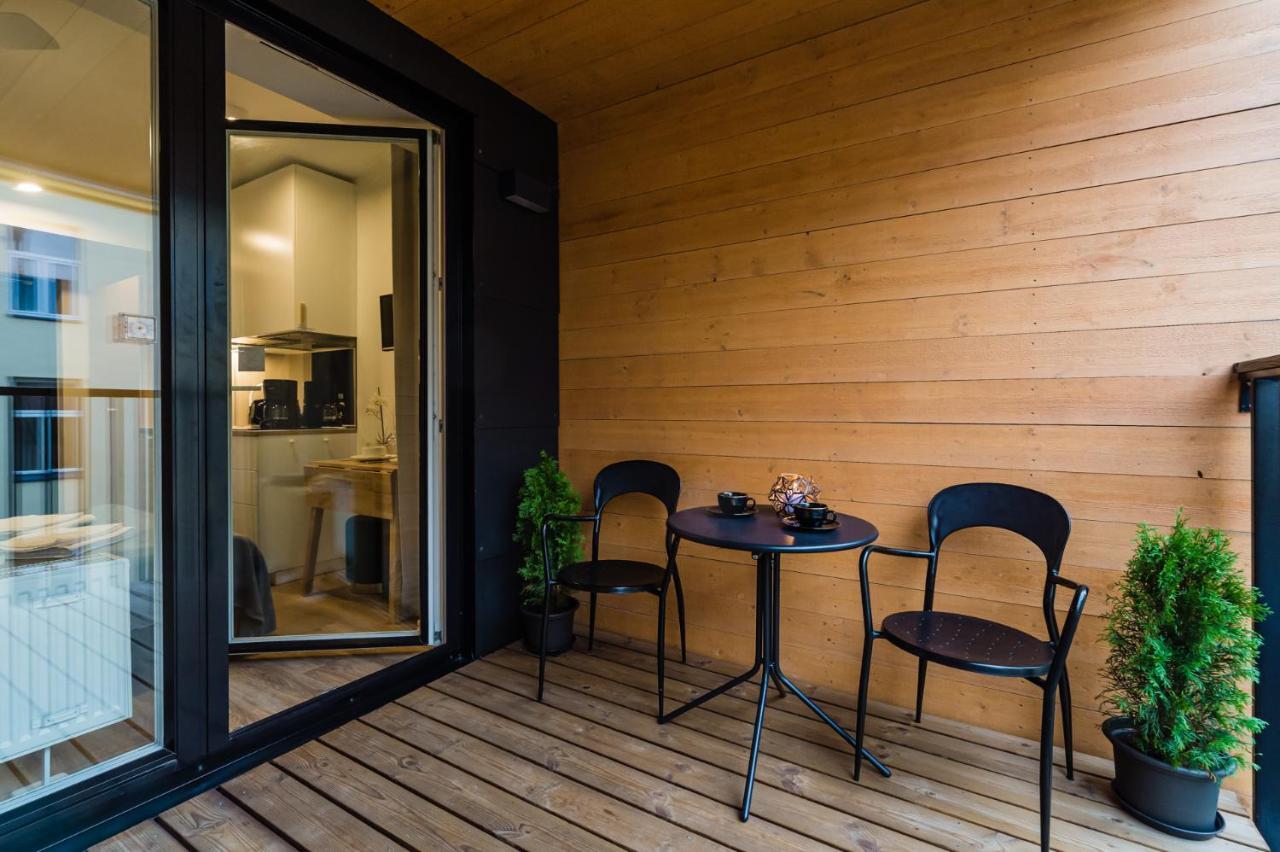 Thomas' Home - Trendy, Central & Balcony Ταλίν Εξωτερικό φωτογραφία