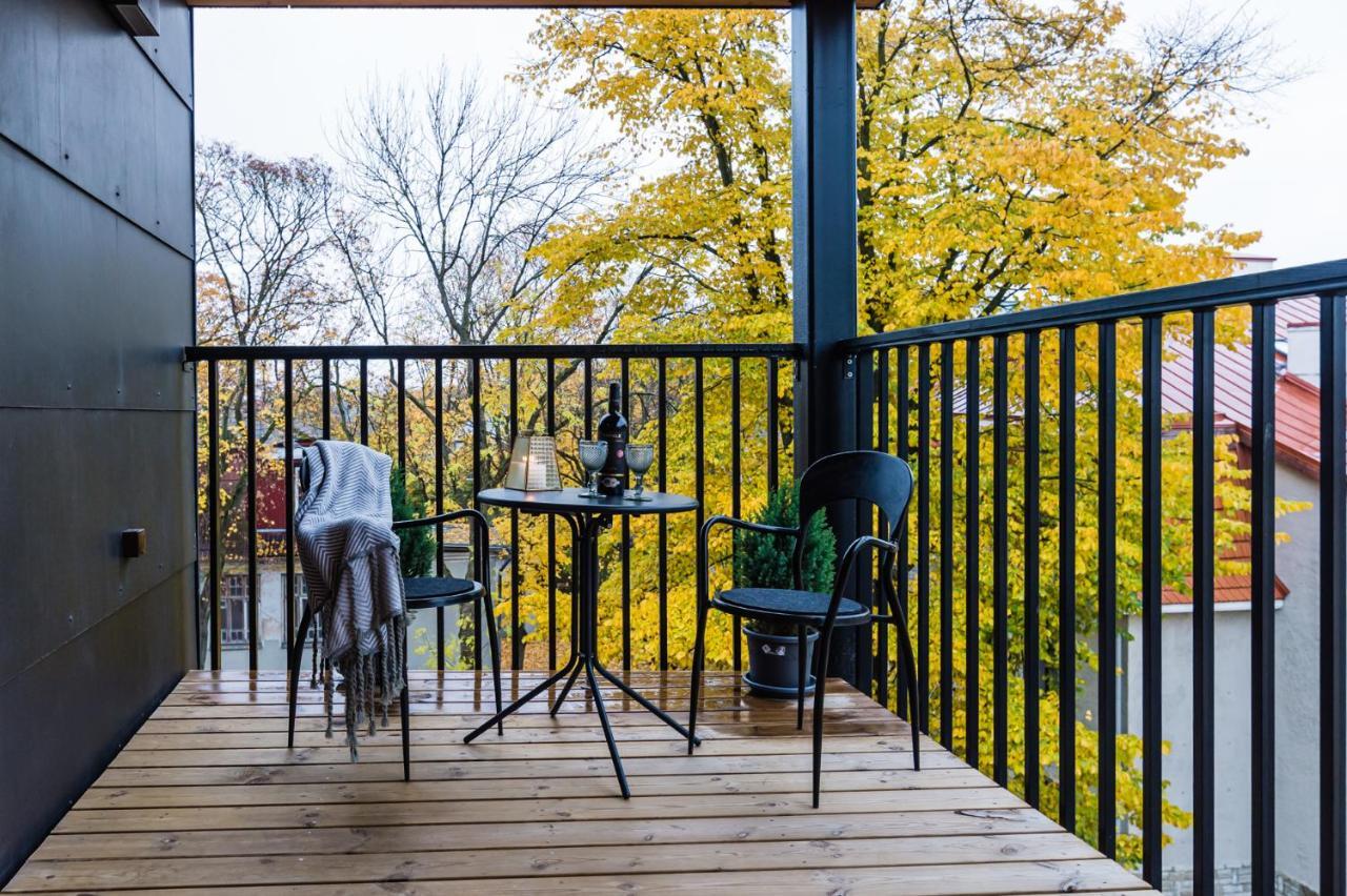 Thomas' Home - Trendy, Central & Balcony Ταλίν Εξωτερικό φωτογραφία